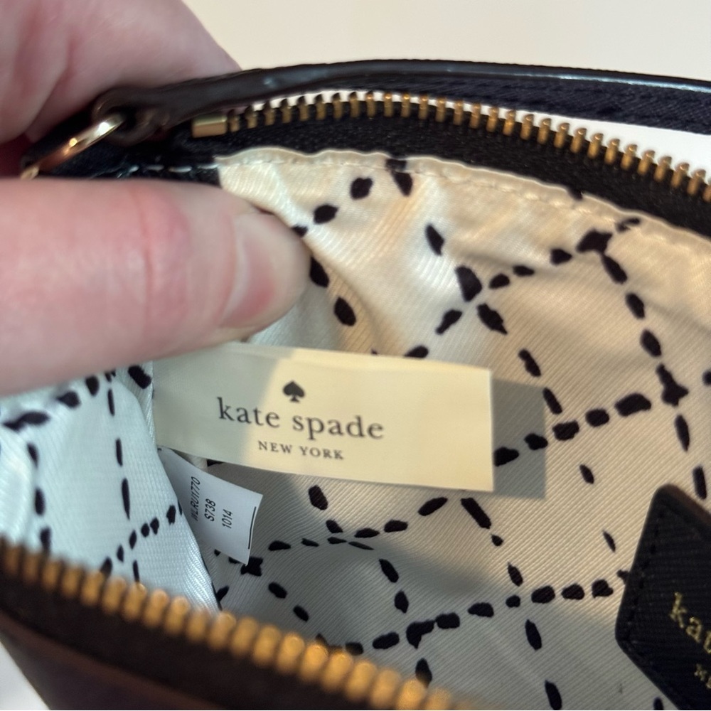 Kate Spade Lolly Newbury Lane Black Leather Wristlet Gold Hardware NEW - Picture 6 of 10